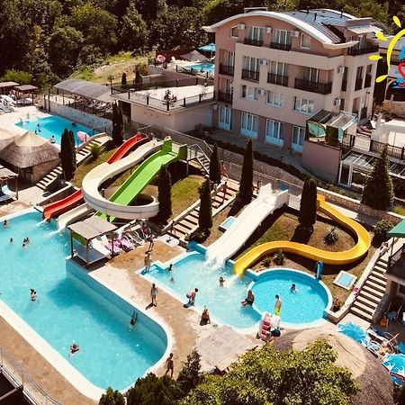 Sunny Hill Apartments & Aqua Park Vrnjačka Banja Eksteriør bilde
