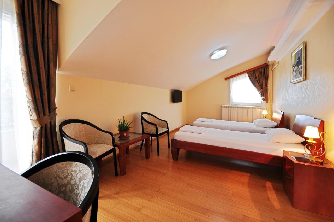 Sunny Hill Apartments & Aqua Park Vrnjačka Banja Eksteriør bilde