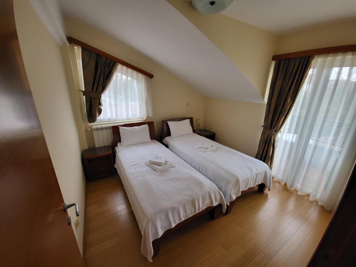 Sunny Hill Apartments & Aqua Park Vrnjačka Banja Eksteriør bilde