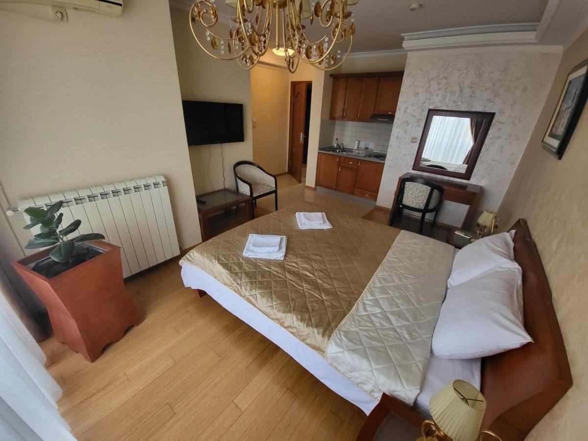 Sunny Hill Apartments & Aqua Park Vrnjačka Banja Eksteriør bilde