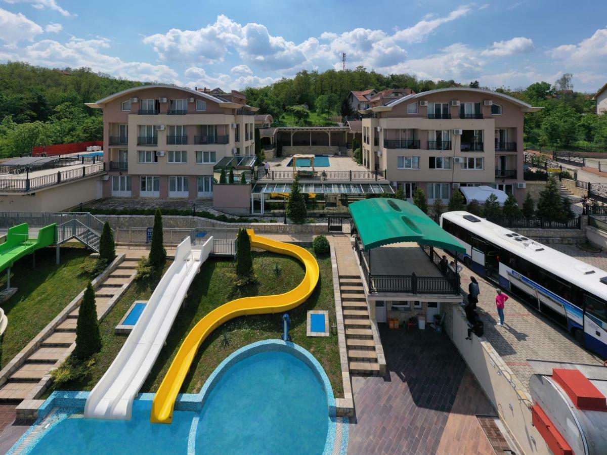 Sunny Hill Apartments & Aqua Park Vrnjačka Banja Eksteriør bilde